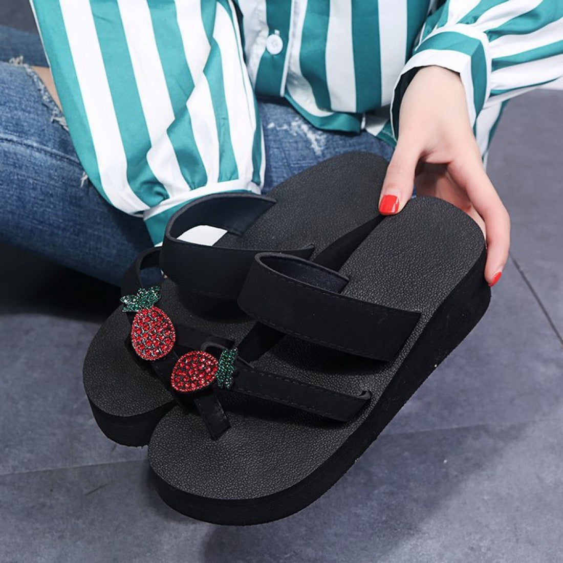 Platform Slippers with Strawberry Design for Women S-151