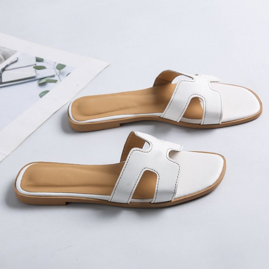 Designer Flat Bottomed HERMEZ PATTEREN Slippers S-98