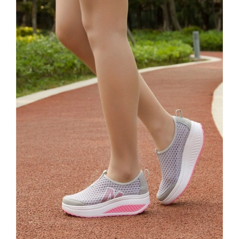Fashion-Forward Breathable Sneakers with Arch Support S-19