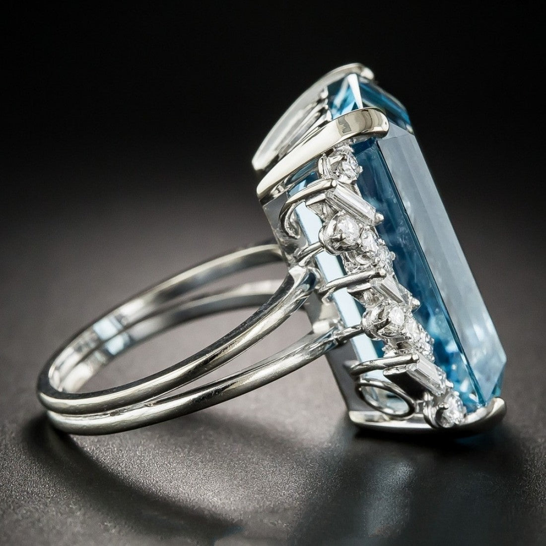 Aquamarine Cocktail With Baguette and Round Diamonds Ring R-04