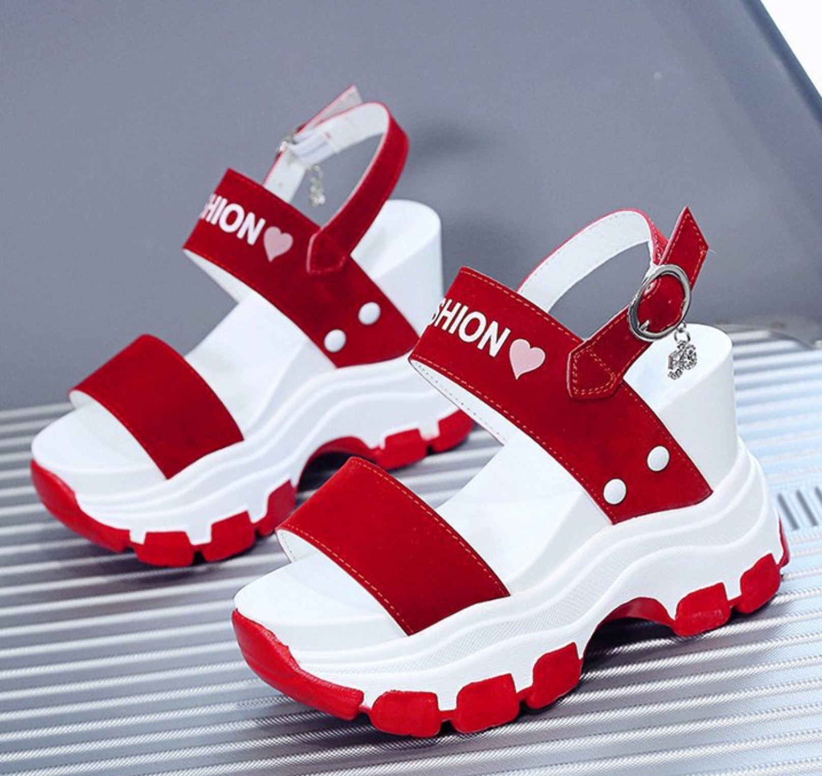 Modern Chunky Platform Red Sandals with Fashion Strap and Heart Motif