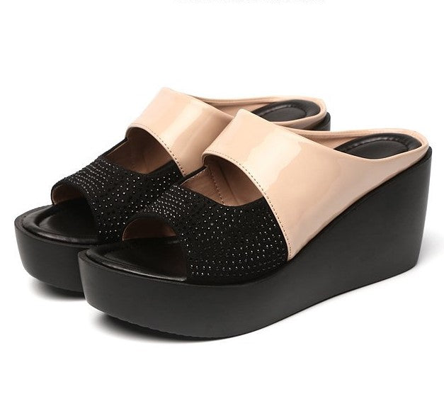 Bold Black Patent Leather Wedge Sandals with Rhinestone Detail S-29