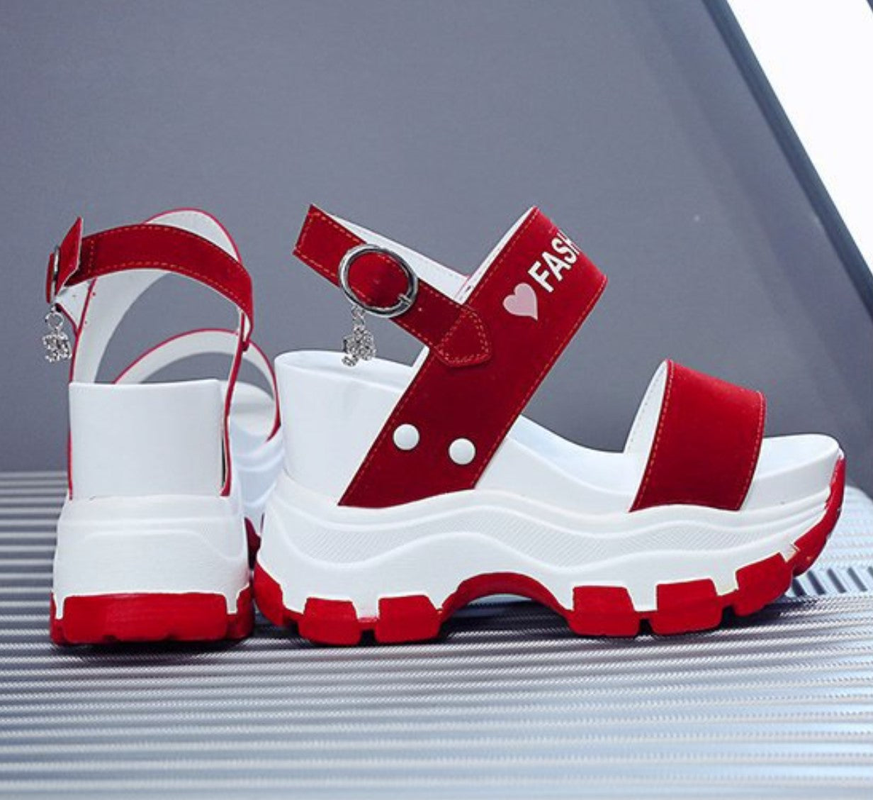 Modern Chunky Platform Red Sandals with Fashion Strap and Heart Motif