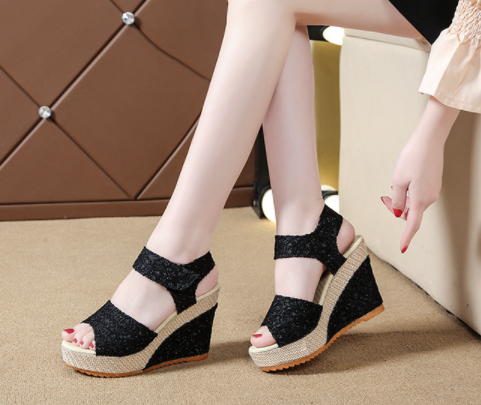 Elegant Lace Espadrille Wedges with Comfort Fit Design S-15