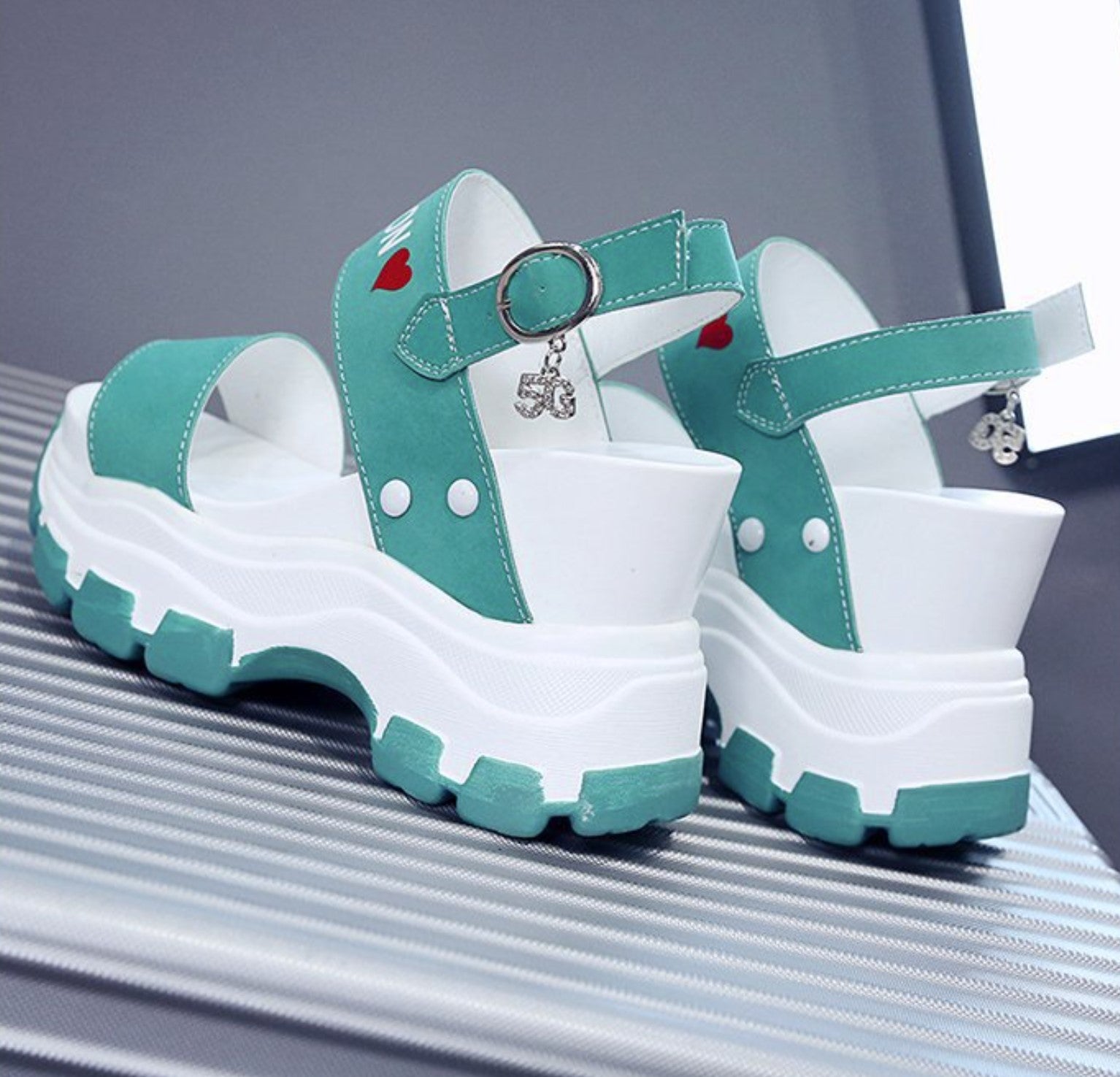 Modern Chunky Platform Red Sandals with Fashion Strap and Heart Motif