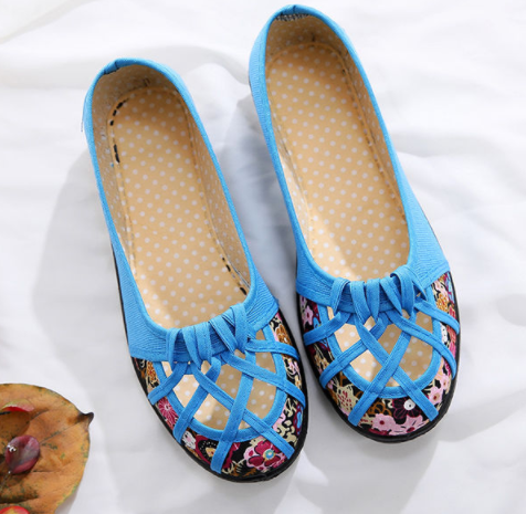 Vibrant Casual Shoes with Embroidered Insole S-60