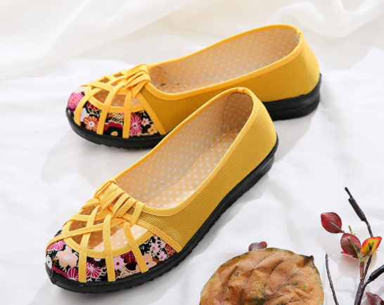 Vibrant Casual Shoes with Embroidered Insole S-60
