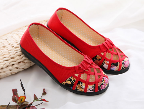 Vibrant Casual Shoes with Embroidered Insole S-60