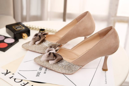 Elegant Suede Pumps with Glittering Toe Cap S-59