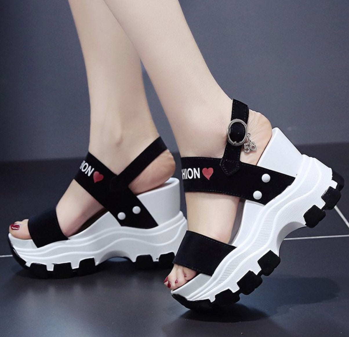 Modern Chunky Platform Red Sandals with Fashion Strap and Heart Motif