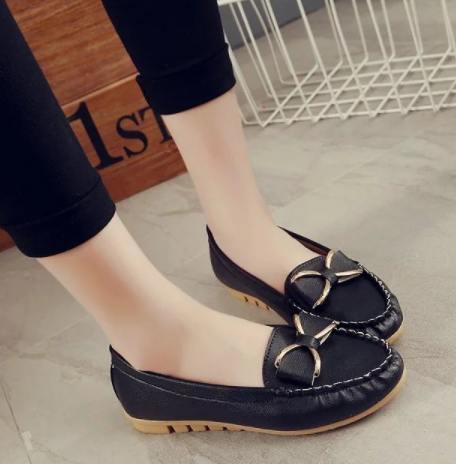 Sophisticated Loafers with Durable Sole S-58
