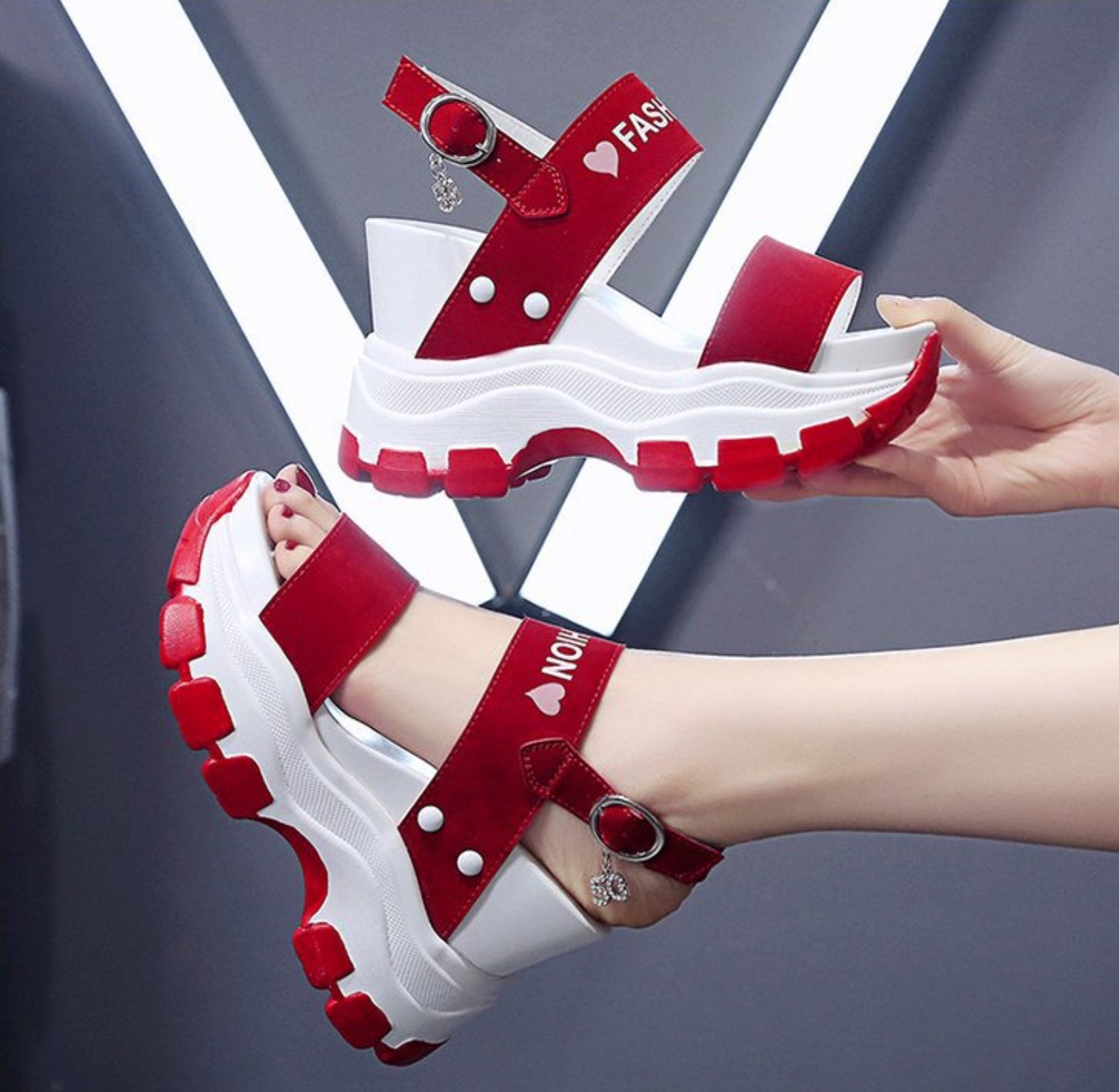 Modern Chunky Platform Red Sandals with Fashion Strap and Heart Motif