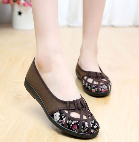 Vibrant Casual Shoes with Embroidered Insole S-60