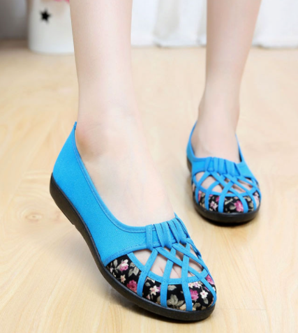 Vibrant Casual Shoes with Embroidered Insole S-60