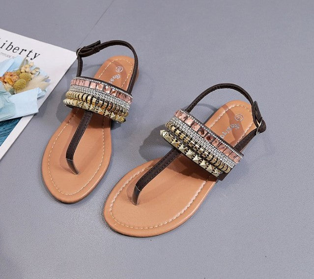 Artisanal Embroidered Summer Sandals with Unique Strap Design S-54