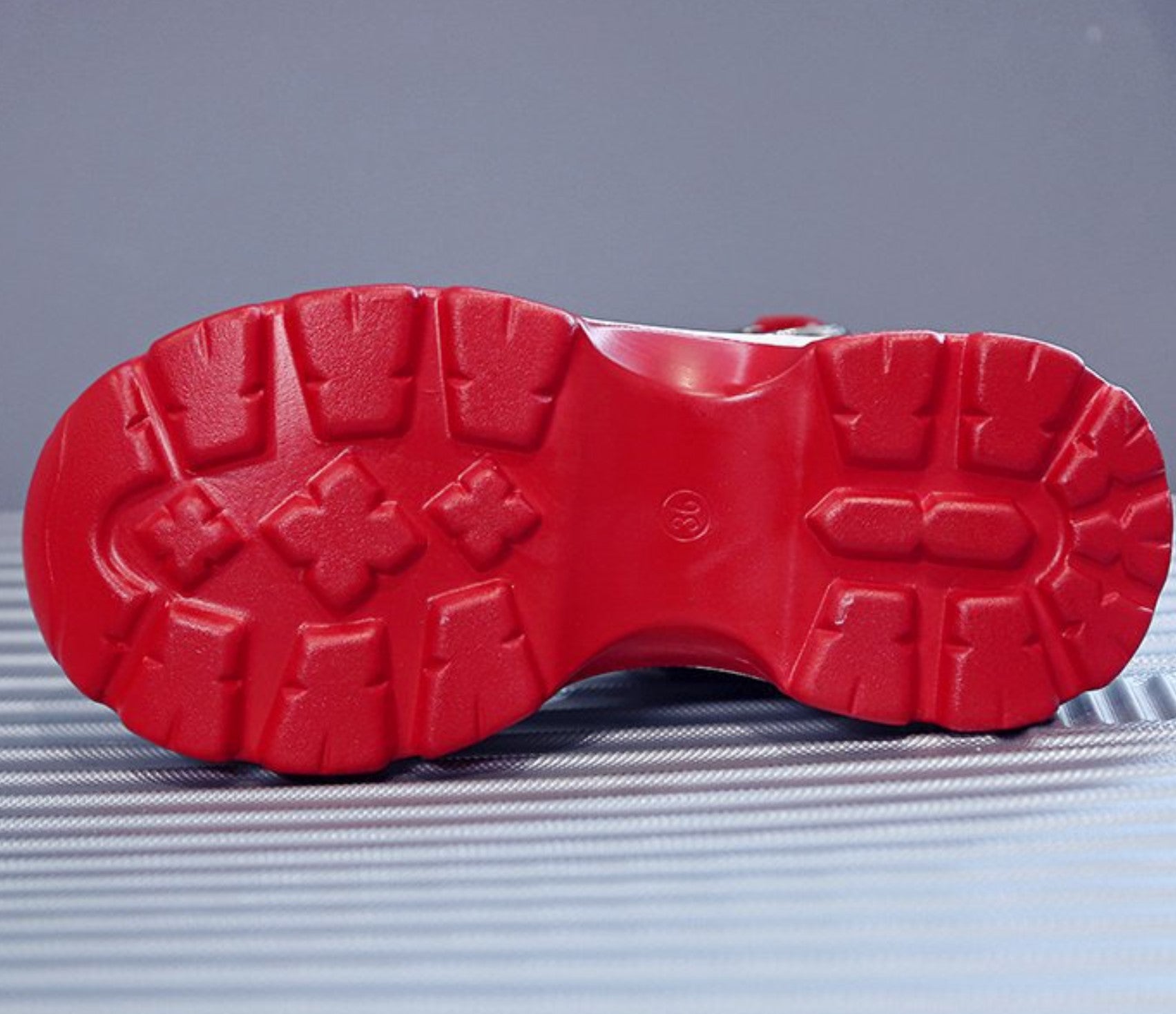 Modern Chunky Platform Red Sandals with Fashion Strap and Heart Motif