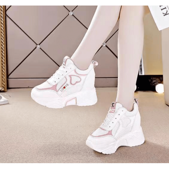 Roman Style Comfortable Thick Sole Mesh Cross Straps Sneakers