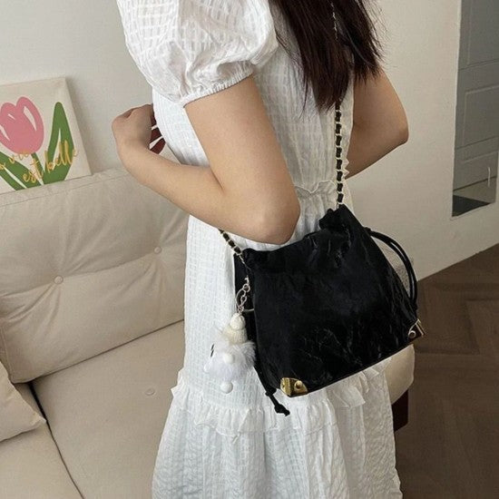 Corner Chain Bucket Crossbody Bag