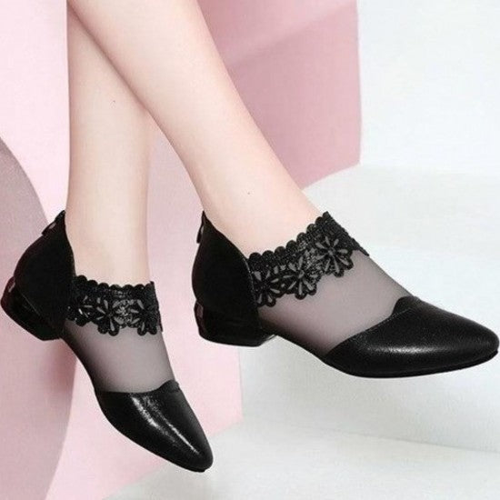 Elegant Black Lace Ankle Flats with Chic Pointed Toe Design