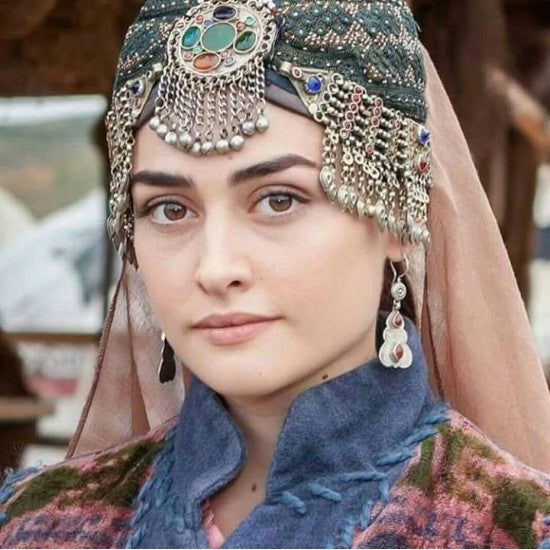Haleema Sultan Best Desigin Matha Patti