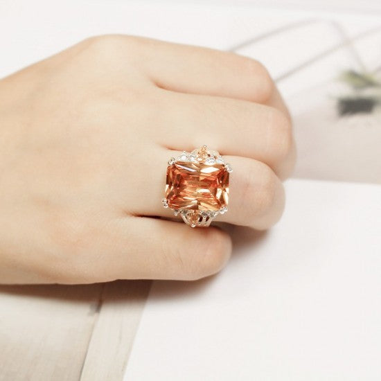 New Luxury Style Yellow Color Radiant Silver Party Ring