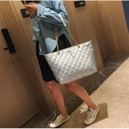 New Rhombic Chain Straps Patchwork Women Hand Bag - Silver