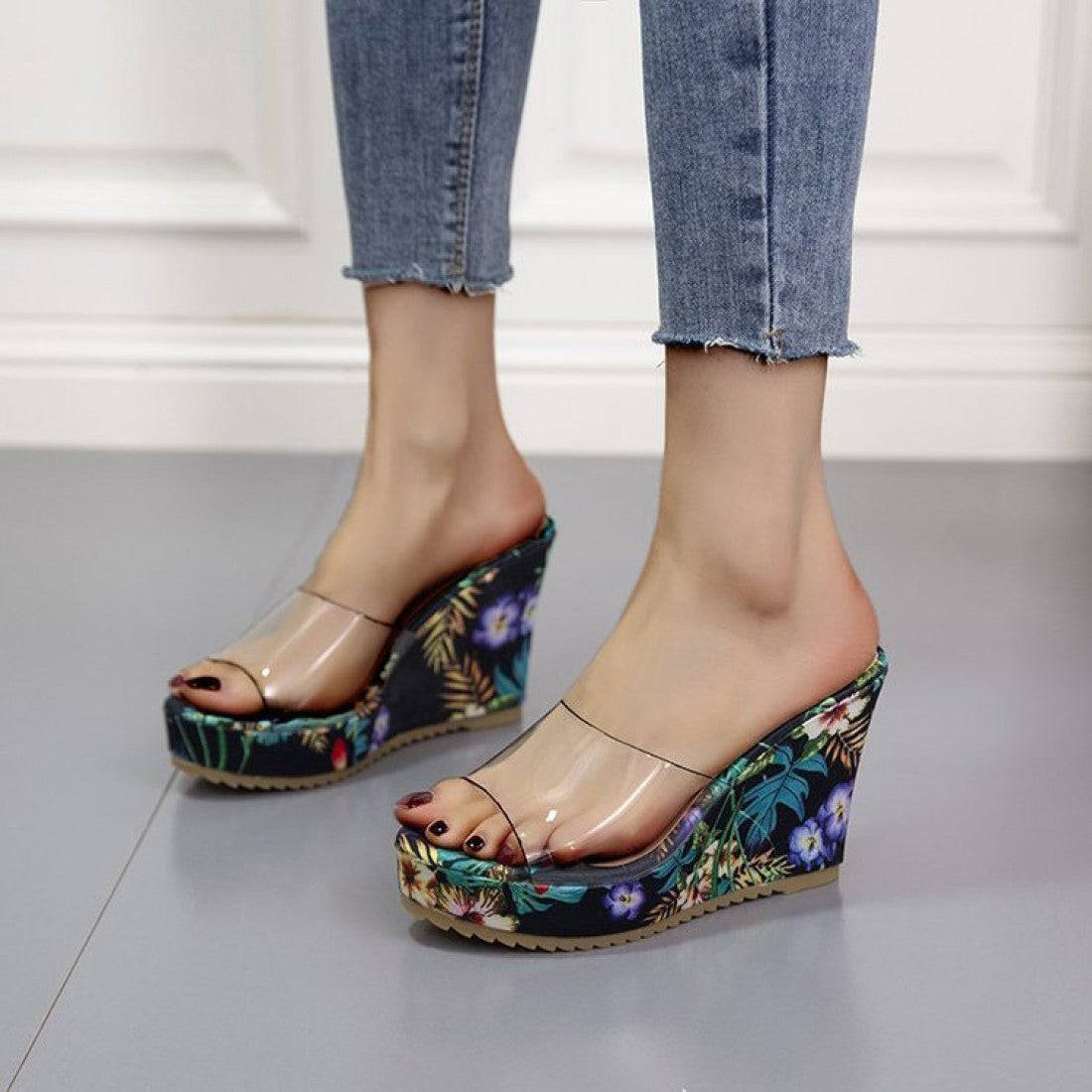 New Transparent Summer One-Line High Heeled Sandals S-112