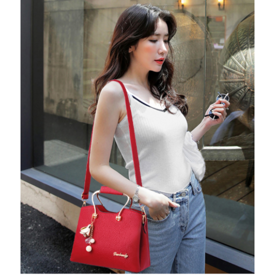 Plain Leather Red Shoulder Handbag