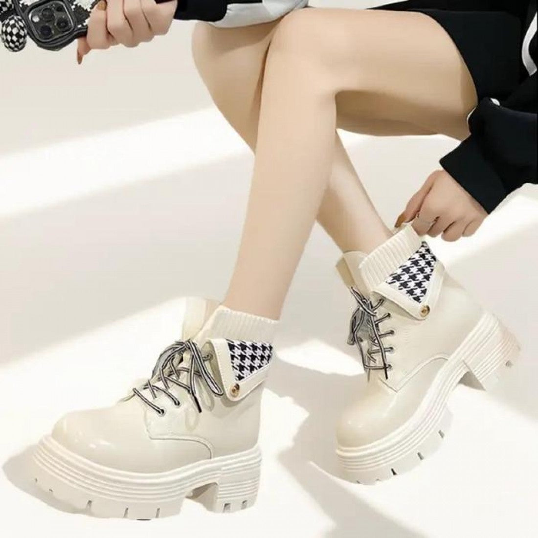 Women’s Chunky Ankle Boots with Houndstooth Knit S-173